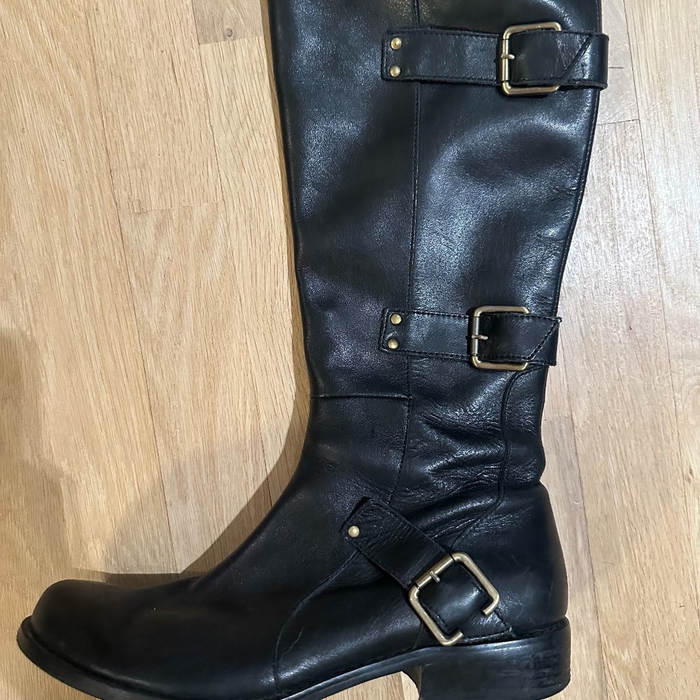 Charles David black leather riding boots